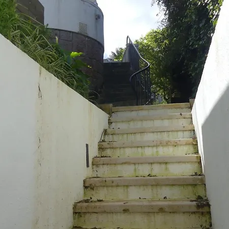 - Private Entrance&free Parking シントラ